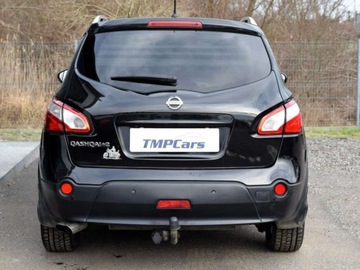 Nissan Qashqai I Crossover Facelifting  1.6 117KM 2012 Nissan Qashqai2 1.6 benzyna 117 KM Panorama 7mio osobowy Nawigacja Alufelg, zdjęcie 24