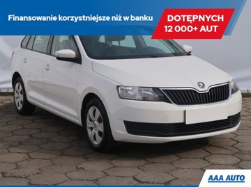 Skoda Rapid II Liftback Facelifting 1.0 TSI 95KM 2018 Skoda Rapid Spaceback 1.0 TSI, Salon Polska