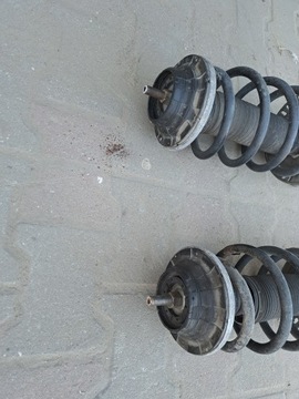 ПРУЖИНА АМОРТИЗАТОРА VW T5 MCPERSON СПРАВА СЛЕВА