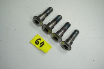 TRIUMPH STREET TRIPLE 660 S 17- БОЛТЫ ВИНТЫ