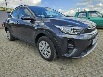Kia Stonic I Crossover 1.2 DOHC 84KM 2017 Kia Stonic 1,2 benzyna 84KM kamera salon polska, zdjęcie 1