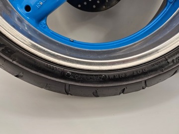 Suzuki GSX-R 600 750 SRAD felga przód felga tył komplet polerka