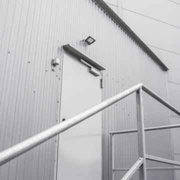 Галоген нейтральный белый 1100 лм 10 Вт