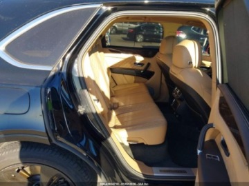 Bentley Bentayga 2017 Bentley Bentayga W12 2017 6.0 Benzyna 600KM, zdjęcie 12