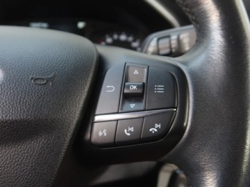 Ford Focus IV Hatchback 1.0 EcoBoost 125KM 2019 Ford Focus 1.0 EcoBoost, Salon Polska, Klima, zdjęcie 18