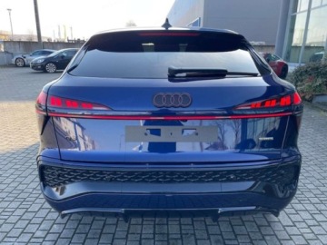 Audi Q3 III Sportback 2.0 40 TFSI 204KM 2026 AUDI Q3 TFSI quattro S line Sportback Suv 2.0 (204 KM) 2026, zdjęcie 2