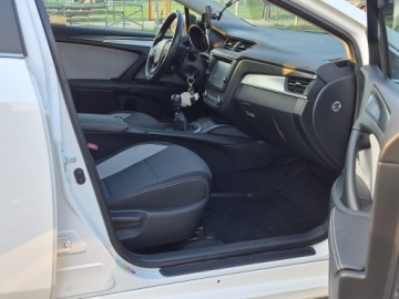 Toyota Avensis III Wagon Facelifting 2015 2.0 D-4D 143KM 2016 Toyota Avensis 2016 Premium 208k km, zadbana, VAT23%, książka serwisowa, zdjęcie 1