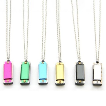 МИНИ ГОРМОНИКА НА ЦЕПОЧКЕ - ЧЕРНАЯ