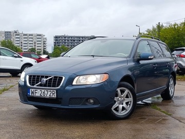 Volvo V70 III Kombi 2.0 145KM 2008 VOLVO V70 III 2.0 Momentum, Manual, Serwisowany,2 x Klucz, Hak, zdjęcie 2