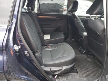 Toyota Highlander III 2022 Toyota Highlander Limited 2022 3.5l 3.5 Benzyna 295KM, zdjęcie 11