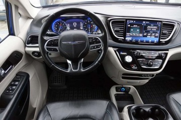 Chrysler Pacifica II 2021 Chrysler Pacifica 3.6 Benzyna LPG 291 KM, 4x4, 7osob, Kamera, Full LED, S, zdjęcie 10
