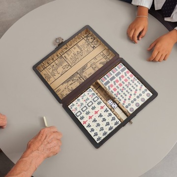 НАСТОЛЬНАЯ ИГРА МАДЖОНГ развивает мозг и логическое мышление в наборе кейсов