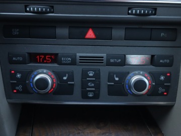 Audi A6 C6 Limousine 3.0 V6 TDI 225KM 2004 Audi A6 3.0 TDI , 221 KM, 4X4, Automat, Xenon, zdjęcie 18