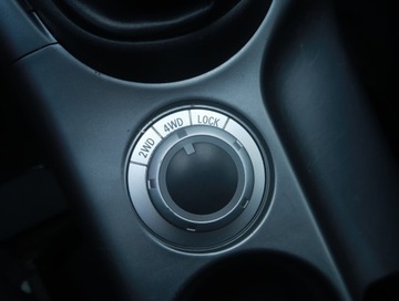 Mitsubishi Outlander II 2.4 MIVEC 170KM 2010 Mitsubishi Outlander 2.4 MIVEC, 4X4, 7 miejsc, zdjęcie 12