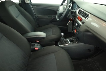 Citroen C-Elysee II Sedan Facelifting 1.2 PureTech 82KM 2018 Citroen C-Elysee 1.2 PureTech, Salon Polska, zdjęcie 6