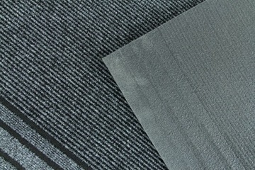 ВХОДНОЙ КОВрик, КОВРИК С РЕЗИНОВЫМ ПОКРЫТИЕМ, ширина 80 см, СЕРЫЙ В РУЛОНЕ С ПОЛОСАМИ