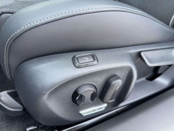 Volkswagen Passat B8 Variant Facelifting 2.0 TDI SCR 150KM 2024 Volkswagen Passat 2.0 TDI 150KM DSG Business Plus FVAT23 Salon Pl Grupa Ci, zdjęcie 11