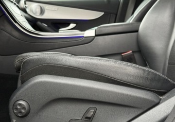 Mercedes GLC C253 2020 Mercedes-Benz GLC I wlasciciel Hak 4Matic Gwarancja Bezwypadkowy FV, zdjęcie 27