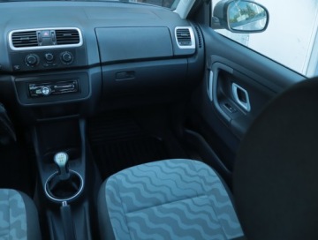 Skoda Fabia II Kombi 1.4 i 16V 85KM 2008 Skoda Fabia 1.4 16V, Salon Polska, Serwis ASO, zdjęcie 7