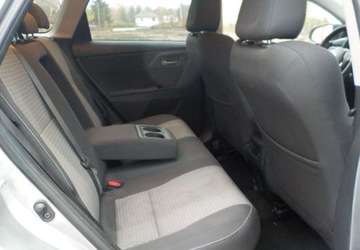 Toyota Auris II 2018 Toyota Auris Okazja 1.8 Hybryda 100KM, zdjęcie 17