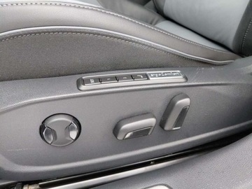 Volkswagen Arteon Fastback Facelifting 2.0 TDI 200KM 2022 Volkswagen Arteon Shooting Brake Elegance 2,0TDI 200km 4x4 FV-VAT23, zdjęcie 10