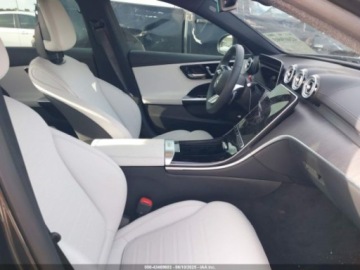 Mercedes Klasa C W206 2025 Mercedes-Benz Klasa C 300 2025 2.0l 2.0 Benzyna 255KM, zdjęcie 9