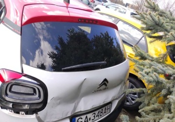 Citroen C3 II Hatchback facelifting 1.2 PureTech 110KM 2016 Citroen C3 112016r SALON POLSKA.1.2 Benzyna. Uszkodzony. Poobijany. Jezdzi, zdjęcie 17