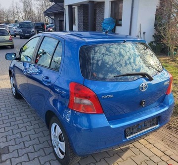 Toyota Yaris II Hatchback 5d 1.3 i VVT-i 86KM 2007 Toyota Yaris Toyota Yaris 1,3 VVT-i bezwypadkowy 1.3 Benzyna 87KM, zdjęcie 1