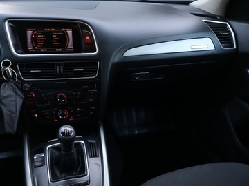Audi Q5 I SUV 2.0 TDI 170KM 2010 Audi Q5 2.0 TDI, Salon Polska, 167 KM, 4X4, zdjęcie 7