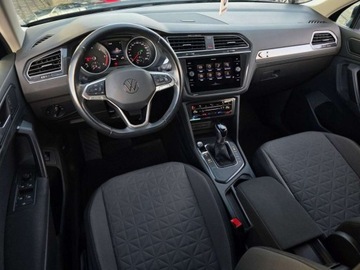 Volkswagen Tiguan II SUV Facelifting 2.0 TDI 150KM 2022 Volkswagen Tiguan Bezwypadkowy Salon Polska Serwisowany ASO 2.0 Diesel, zdjęcie 24