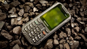 Мобильный телефон Maxcom MM918 с расширенными возможностями 4G