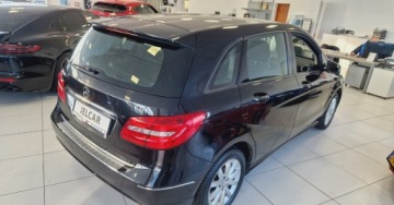 Mercedes Klasa B W246 Sports Tourer 200 CDI BlueEFFICIENCY 136KM 2012 Mercedes-Benz Klasa B B200 CDI 136KM Podgrzewane fotele 1.8 Diesel 136KM, zdjęcie 3