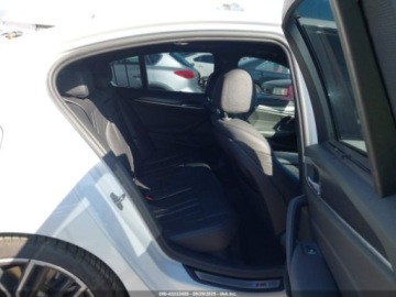 BMW Seria 5 G30-G31 2021 BMW Seria 5 540i 2021 3.0l 3.0 Benzyna 335KM, zdjęcie 12