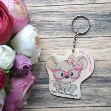 Брелок ЖЕНСКИЙ ДЕНЬ МАМА ПАПА подарочный брелок