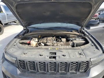 Jeep Grand Cherokee IV 2022 Jeep Grand Cherokee LAREDO 2022, od ubezpieczalni 3.6 Benzyna 293KM, zdjęcie 11