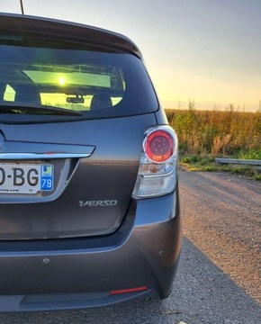 Toyota Verso Minivan Facelifting 1.6 D-4D 112KM 2015 Toyota Verso Toyota Verso 1.6 D-4D Prestige 1.6 Diesel 112KM, zdjęcie 30