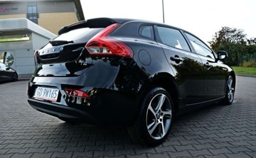 Volvo V40 II Hatchback 1.5 T2 DRIVE-E 122KM 2015 Volvo V40 Lift Automat, Nawigacja, Park Assistant, Grzana szyba, Bezwypadk, zdjęcie 6