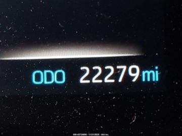 Toyota Sienna III 2022 Toyota Sienna Xle Woodland Edition 2022 2.5l 2.5 Hybryda 189KM, zdjęcie 12