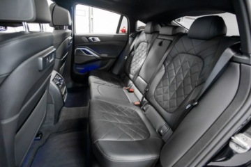 BMW X6 G06 SUV 3.0 40d 340KM 2023 BMW X6 40d. All Black. Gwarancja 05.2027., zdjęcie 23