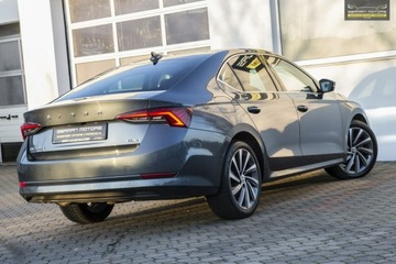 Skoda Octavia IV Liftback 1.5 TSI EVO 150KM 2022 Škoda Octavia Skoda Octavia LEDY / Kamera Cofania, zdjęcie 6