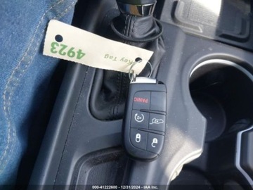 Dodge Durango III 2023 Dodge Durango RT Plus 2023 5.7l 5.7 Benzyna 360KM, zdjęcie 11