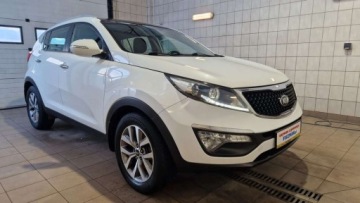 Kia Sportage III 2015 Kia Sportage I rej 2016, Automat ,100 oryg. lakier,bogate wyposaz ,Gwaranc
