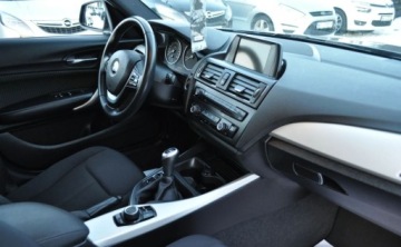 BMW Seria 1 F20-F21 Hatchback 5d 116i 136KM 2013 BMW Seria 1 SPORT Benzyna Nawigacja 1.6 Benzyna 136KM, zdjęcie 14