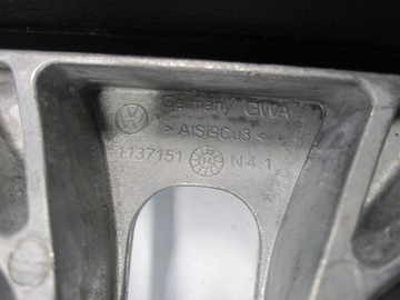 SKODA RAPID SPACEBACK schowek podłokietnik 1136156-N 1137151