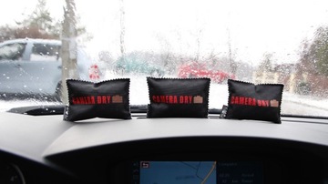 OSUSZACZ POCHŁANIACZ WILGOCI DO AUTA ZESTAW 3