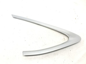 Chrom szyby tylnej prawej Mercedes W253