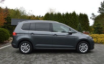 Volkswagen Touran III 2.0 TDI 150KM 2019 Volkswagen Touran 2,0 TDI 150 KM FULL LED HIGH-LINE Alcantara Nawigacja 2.0, zdjęcie 8