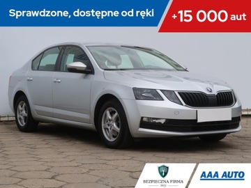 Skoda Octavia III Liftback Facelifting 1.0 TSI 115KM 2018 Skoda Octavia 1.0 TSI, Salon Polska, GAZ, VAT 23%