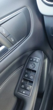 Mercedes Klasa B W246 Sports Tourer Facelifting 2.0 220 184KM 2016 Mercedes-Benz Klasa B 2.0 benz 4x4,bezwypadek ,bogata wersja ,chromy,kamera, zdjęcie 24