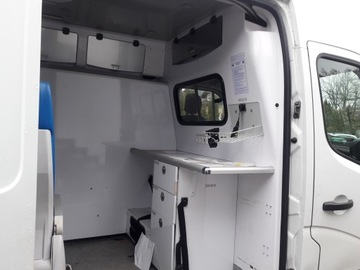 Renault Master IV 2015 Renault Trafic , Master AMBULANS Kamper, zdjęcie 38